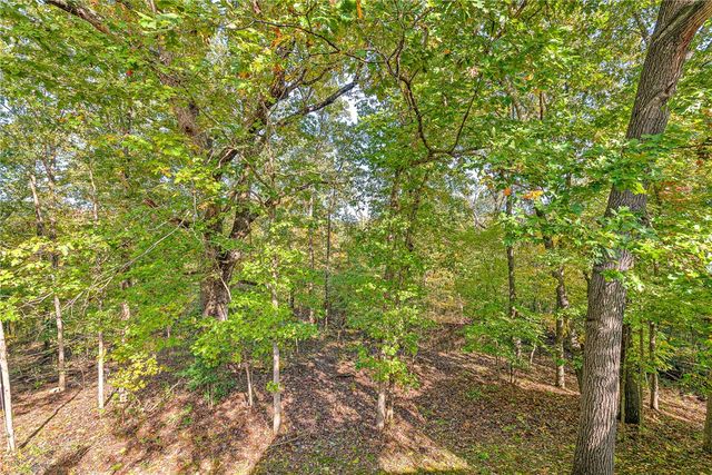 4 Nantucket Drive, Bella Vista, AR 72715