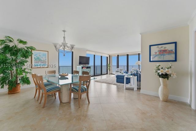 200 Beach Rd 701, Tequesta, FL 33469