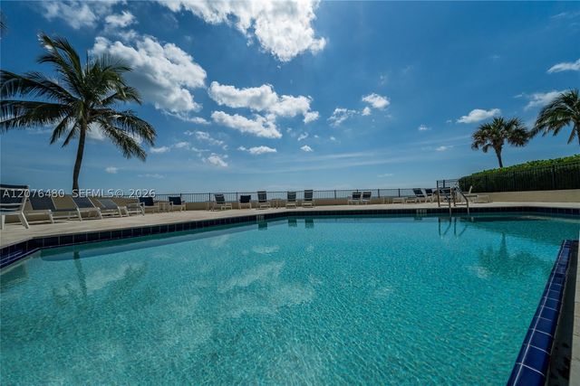 200 Beach Rd 701, Tequesta, FL 33469