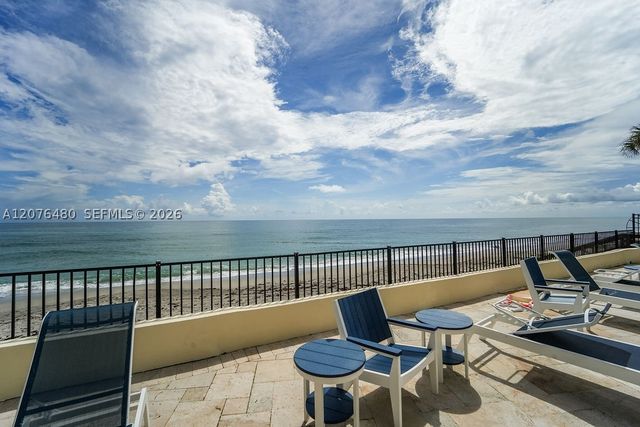 200 Beach Rd 701, Tequesta, FL 33469