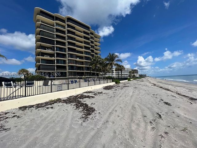 200 Beach Rd 701, Tequesta, FL 33469