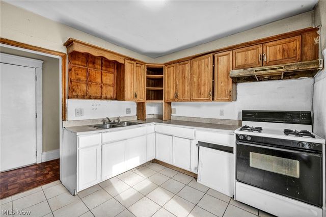 3408 Riverside Avenue, Cleveland, OH 44109