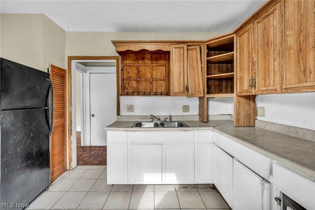 3408 Riverside Avenue, Cleveland, OH 44109