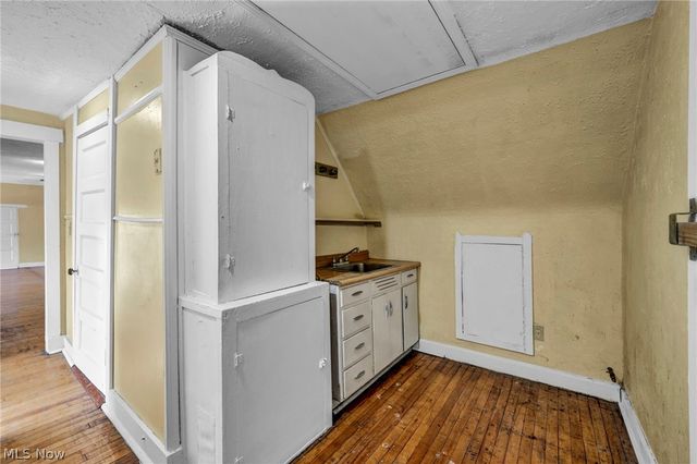 3408 Riverside Avenue, Cleveland, OH 44109