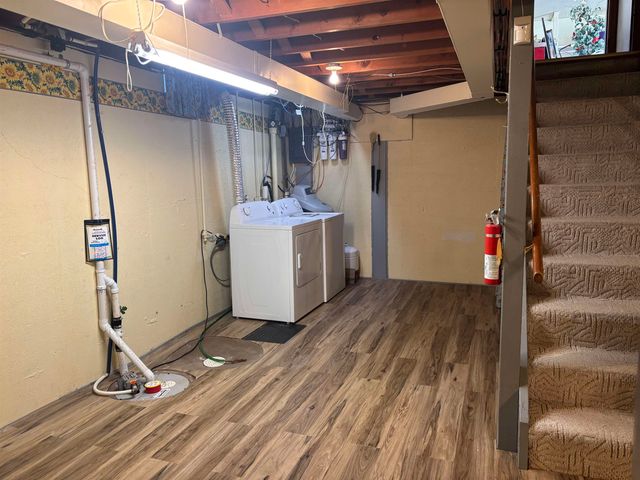 101 Alice Ave, Newton, KS 67114