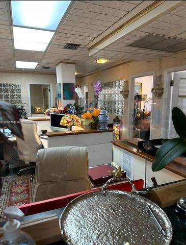 420 S Dixie Hwy 2A2, Coral Gables, FL 33146