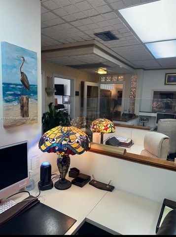 420 S Dixie Hwy 2A2, Coral Gables, FL 33146