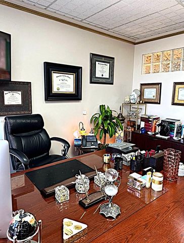 420 S Dixie Hwy 2A2, Coral Gables, FL 33146