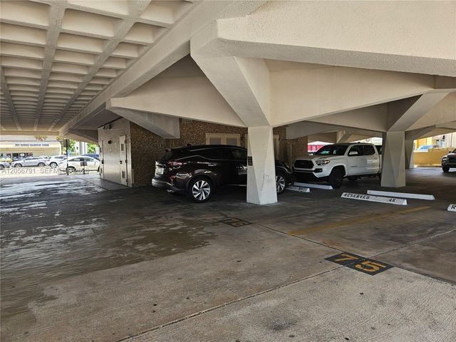 420 S Dixie Hwy 2A2, Coral Gables, FL 33146