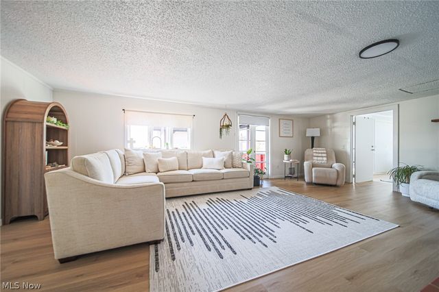 192 2nd Street, West Farmington, OH 44437