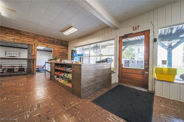 192 2nd Street, West Farmington, OH 44437