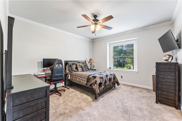 3689 Thornbury Drive, Springdale, AR 72764