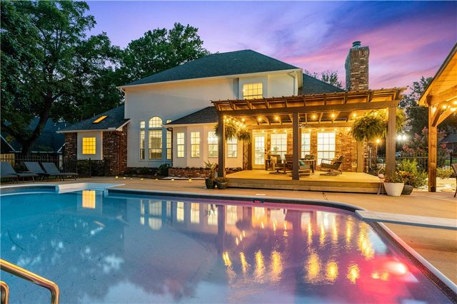 3689 Thornbury Drive, Springdale, AR 72764