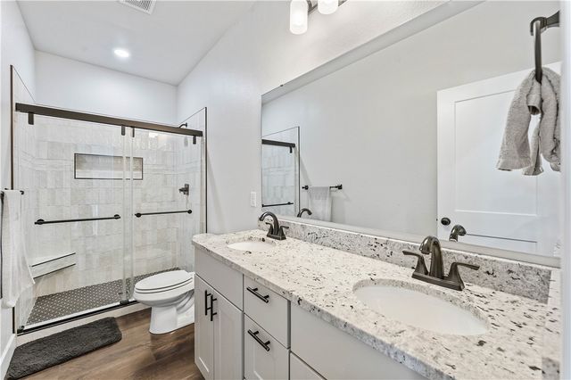 3689 Thornbury Drive, Springdale, AR 72764