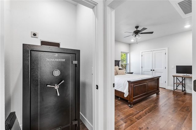 3689 Thornbury Drive, Springdale, AR 72764