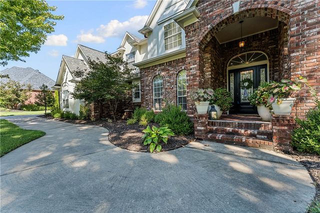 3689 Thornbury Drive, Springdale, AR 72764