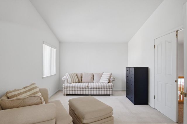 884 Kathy Ct, Los Banos, CA 93635