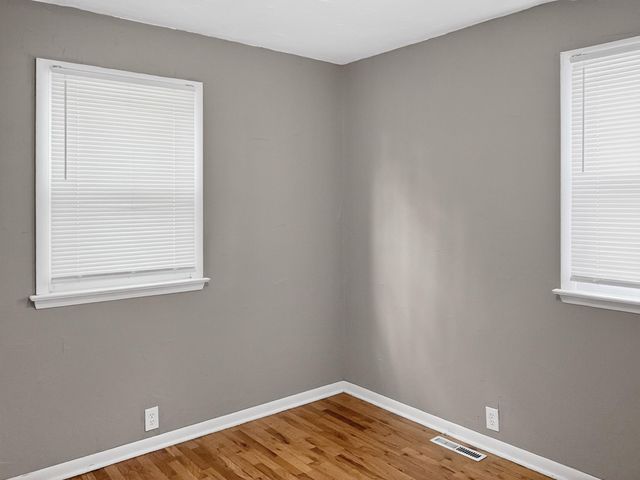 2928 AVENUE G, Council Bluffs, IA 51501