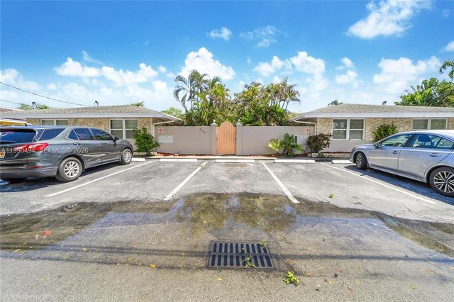 924 NE 17th Ter 1, Fort Lauderdale, FL 33304