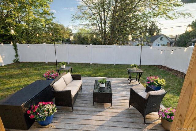 210 B E Lakewood Street, Patchogue, NY 11772