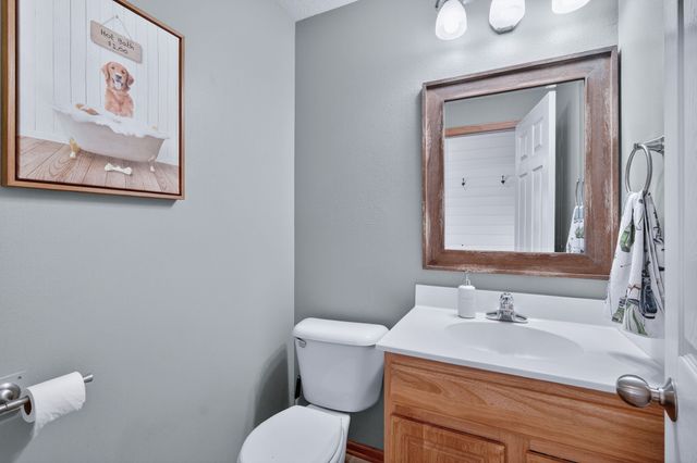 318 17th Street SE, Altoona, IA 50009