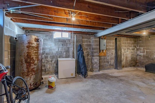 619 W RANDOLPH STREET, Wausau, WI 54401