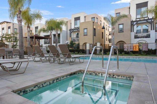 2233 Solara Lane, Vista, CA 92081