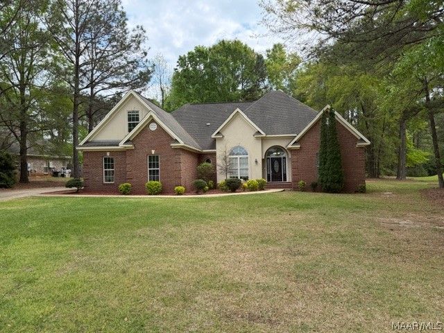 823 Merry Lake Drive, Pike Road, AL 36064
