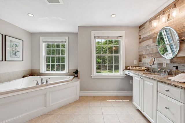49 Sleepy Hollow Drive, Greenland, NH 03840