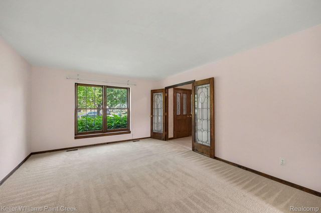 2717 Powderhorn Ridge Road, Rochester Hills, MI 48309