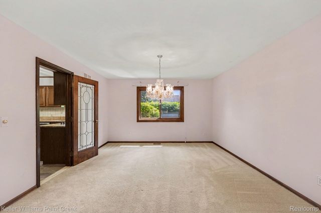 2717 Powderhorn Ridge Road, Rochester Hills, MI 48309