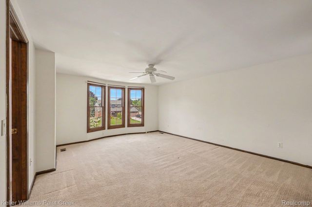 2717 Powderhorn Ridge Road, Rochester Hills, MI 48309