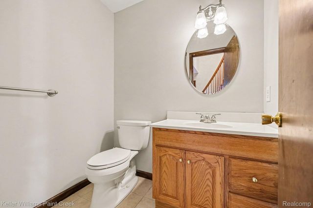 2717 Powderhorn Ridge Road, Rochester Hills, MI 48309