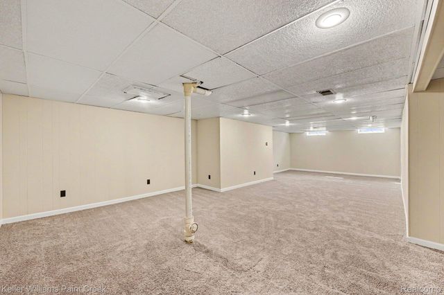 2717 Powderhorn Ridge Road, Rochester Hills, MI 48309