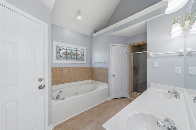 8678 WOOD MILLS DR W, Memphis, TN 38016