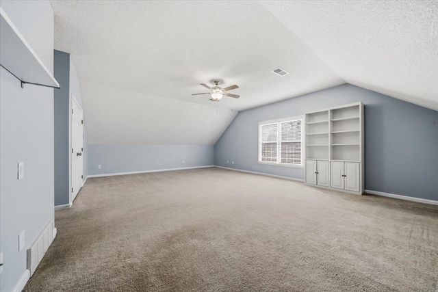 8678 WOOD MILLS DR W, Memphis, TN 38016