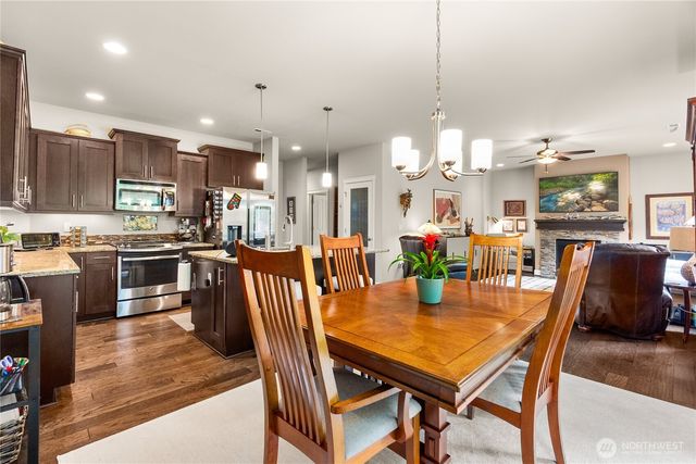 7337 Ashdown Lane SE, Olympia, WA 98513