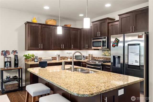 7337 Ashdown Lane SE, Olympia, WA 98513