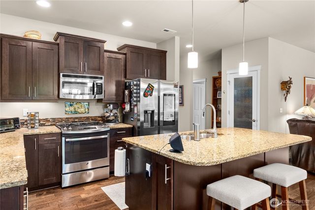 7337 Ashdown Lane SE, Olympia, WA 98513