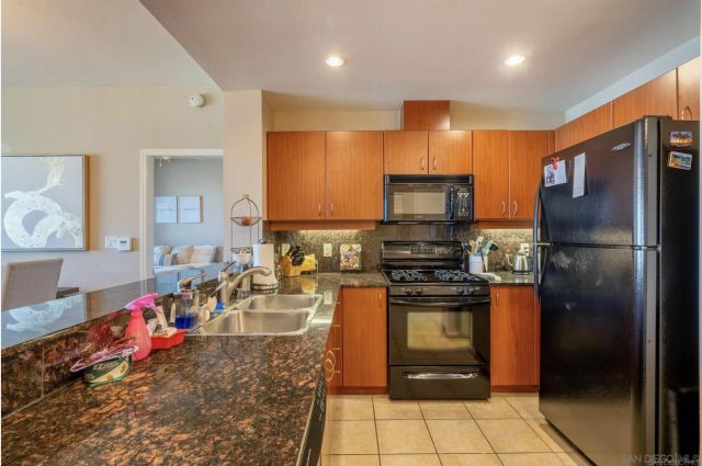 300 W Beech St 1601, San Diego, CA 92101