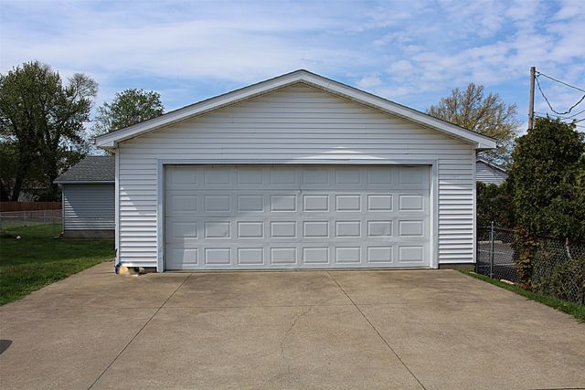 2312 PENINSULA Drive, Erie, PA 16506