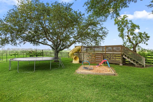 16720 Fm 1164 Road, East Bernard, TX 77435