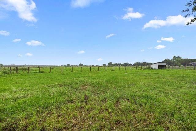 16720 Fm 1164 Road, East Bernard, TX 77435