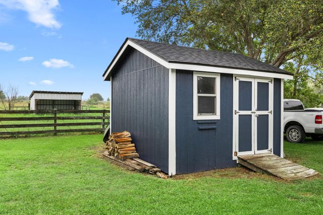 16720 Fm 1164 Road, East Bernard, TX 77435