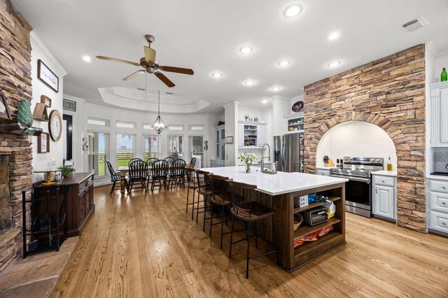16720 Fm 1164 Road, East Bernard, TX 77435