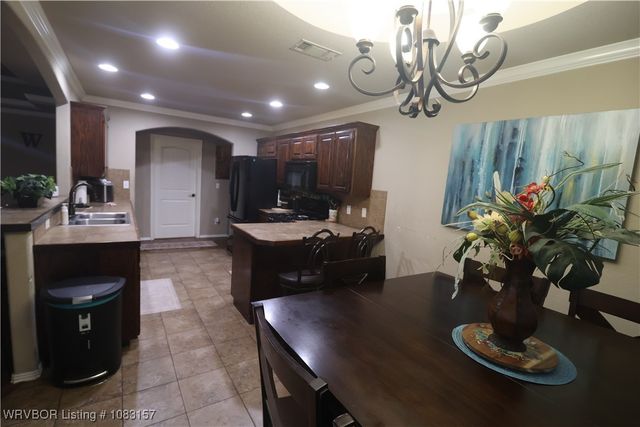 110 Wapiti, Poteau, OK 74953