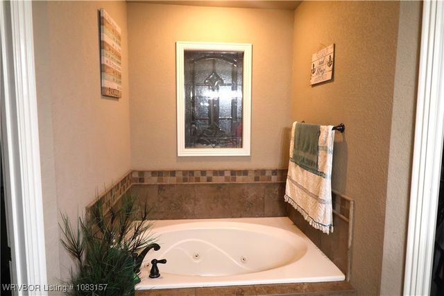 110 Wapiti, Poteau, OK 74953