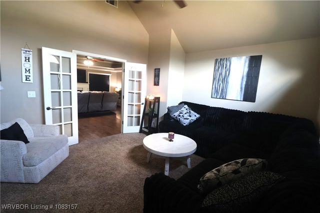 110 Wapiti, Poteau, OK 74953