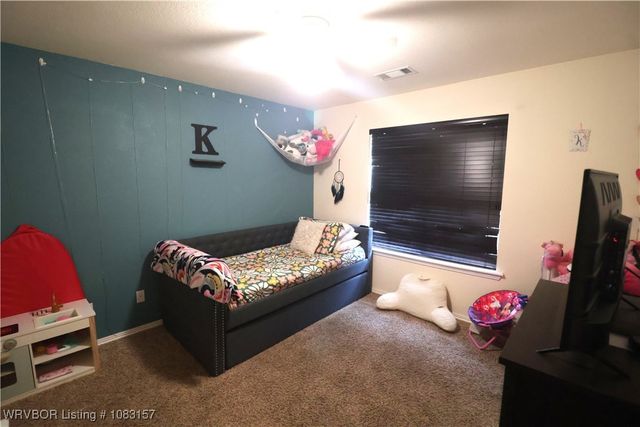 110 Wapiti, Poteau, OK 74953