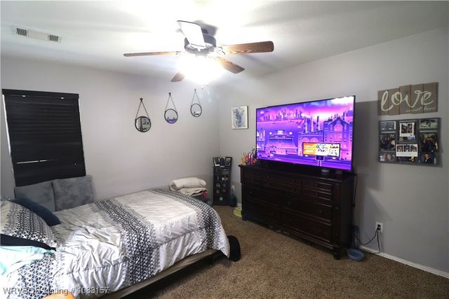 110 Wapiti, Poteau, OK 74953